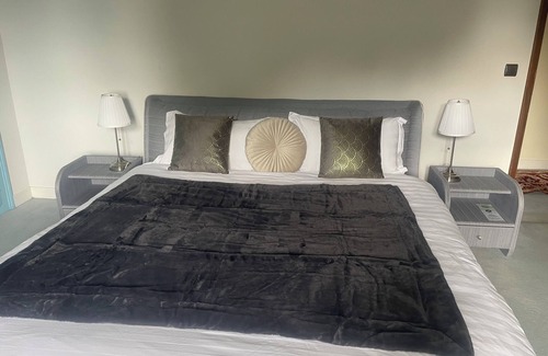 Virsac Hotel | Château Julie