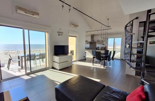 Port District Apartment | Châtelaillon-Plage: Appartement 4 pièces, 6 pers, terrasse, WIFI - FR-1-706-11