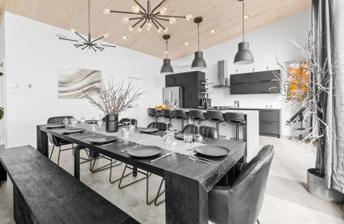 Petite-Riviere-Saint-Francois Ski Chalet | Chalet le Roc