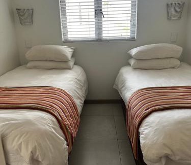 Shaka's Rock Apartment | Chakas Rock Chalets Unit 6