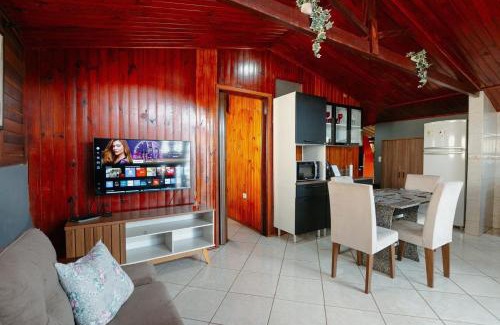 Jardim Colonial Ski Chalet | Chalé em Atibaia