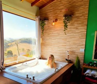 Costas Ski Chalet | Chalé horizonte azul