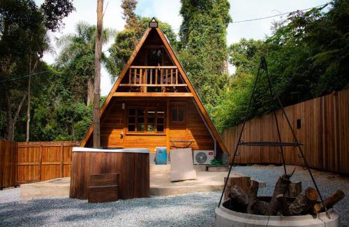 Itapecerica da Serra Cabin | Chalés, Cabanas e Suites - Espaços românticos na natureza