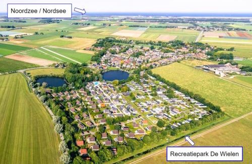 Sint Maarten Ski Chalet | Chalet 549 op Recreatiepark de Wielen