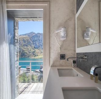 Tignes le Lac Ski Chalet | Chalet Ancolie