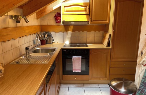 Champery Apartment | Chalet apartment with balcony and mountain view - three bedrooms, two bathrooms