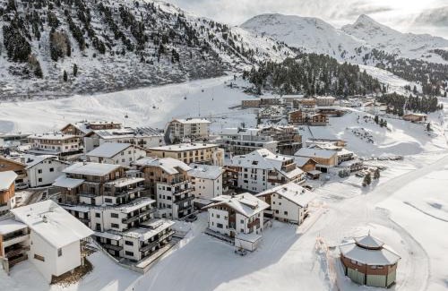 Obergurgl Apartment | Chalet Cecilia by MYALPS