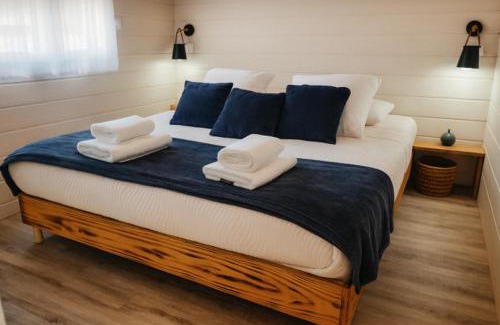 Rouvray (Cote-d'Or) Other | Chalet Charmant à Louer pour 4-6 Personnes dans le Morvan Rouvray 21 avec SPA