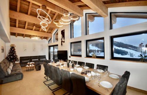 Courchevel Ski Chalet | Chalet de luxe avec magnifique vue à Courchevel, 5 chambres, 15 pers