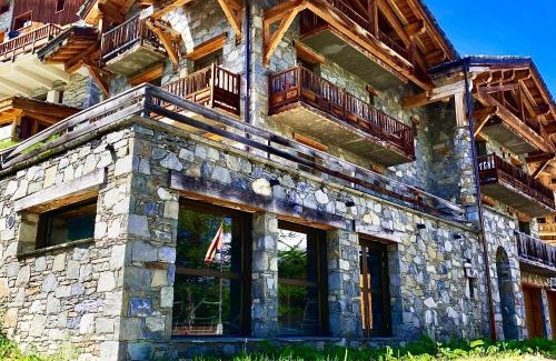 Les Almes Ski Chalet | Chalet Eden Roc
