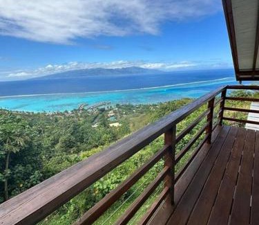 Moorea-Maiao Ski Chalet | Chalet Fara Hinano, Vue Océan