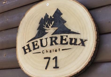 Somme-Leuze Ski Chalet | Chalet HEUREux