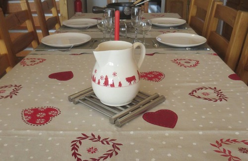 Montchavin Ski Chalet | Chalet in the center of Montchavin-La Plagne facing south facing slopes and mountains