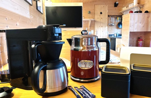 Braunsbedra Ski Chalet | Chalet 'Josef' with Private Terrace, Private Garden and Wi-Fi