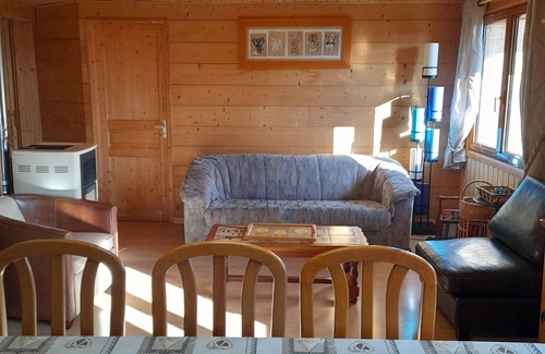 Montmin Apartment | Chalet la Tournette Gite la Beccaz 80m2 au Premier Étage