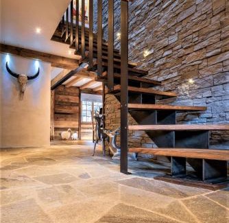 Champery Ski Chalet | Chalet le Petou