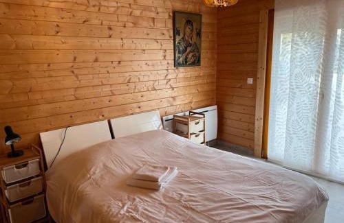 Urzy Ski Chalet | Chalet près de la rivière