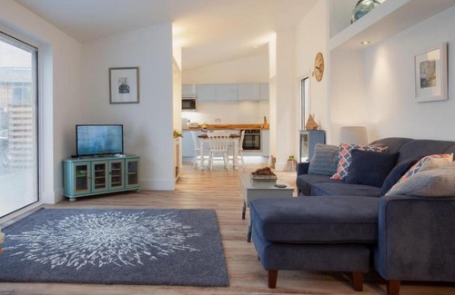 Shaldon Ski Chalet | Chalet Sabnint by Interhome