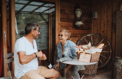 Le Biot House | Chalet SALOON avec SPA privatif