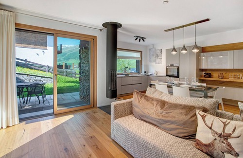 Livigno Ski Chalet | Chalet 'Spark Chalet e Spa Livigno' with Mountain View and Private Spa