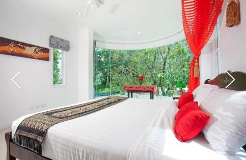 Chalong Villa | Chalong - 8 Bedroom Private Pool Villa - Nap Crown
