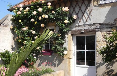 L'Hopital-le-Mercier Bed & Breakfast | Chambre d'hôtes Domaine de la Guinchère