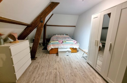 Aclou Bed & Breakfast | Chambre d'Hôte 'Chez Maddie' avec Piscine Couverte/B&B with heated pool