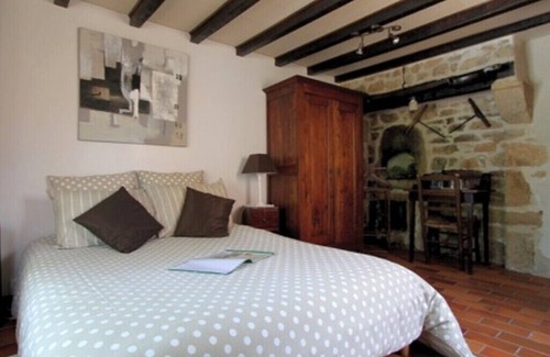 Roches Bed & Breakfast | Chambre D'hôte Dans un Domaine Avec Étangs de Pêche et Espace Bien-être