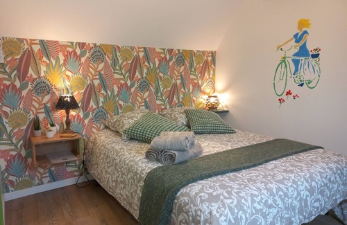 Les Ponts-de-Ce Bed & Breakfast | Chambre d'Hôte on the Loire Valley cycle route