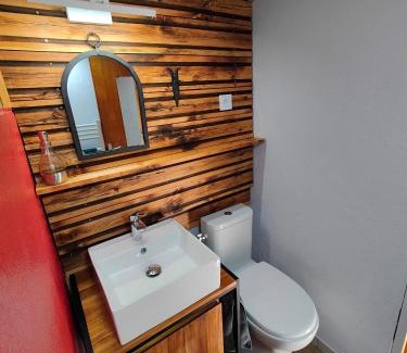 Molines-en-Queyras House | Chambre d'hôtes Chalet AILLEURS