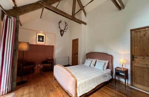 Le Mene Bed & Breakfast | Chambre d'hôte La Haye d'Armor, "La Roche Au Cerfs"