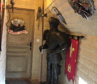 Chailloue Bed & Breakfast | chambre d'hôte medieval du vieux bourg
