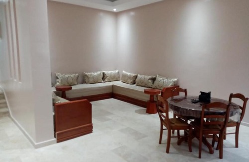 Anza House | Chambre dans une Grande Villa proche de la plage