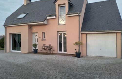 Saint-Hilaire-Petitville House | chambre carentan les marais aux calme très reposant