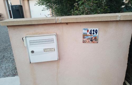 Saint-Hilaire-Petitville House | chambre carentan les marais aux calme très reposant