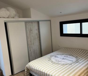 Langrune-sur-Mer House | Chambre indépendante avec jardin - 100m de la mer
