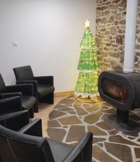 La Gree-Saint-Laurent House | chambres d'hôtes et bistrot Le Galouray