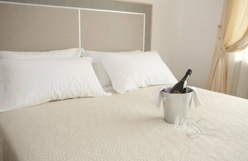 Colombare House | Champagne Rooms