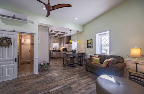 Orange Apartment | Chapman on the Rail