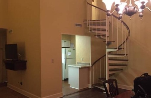 French Quarter Resort | Charleston for Valentine's Weekend