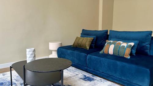 Nevers Apartment | Charlie Blue