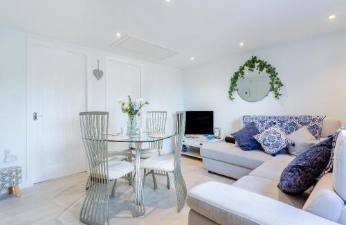 Balloch House | Charlies Cottage