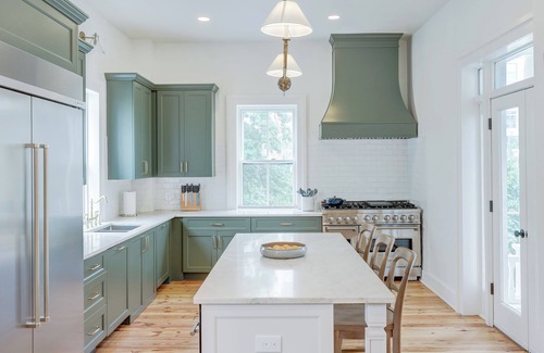 North Downtown Hotel | Charlottesville Boutique Hotel | The 200 South St King Room 7