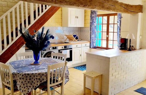 Lesquielles-Saint-Germain Cottage | Charming cottage with terrace near village