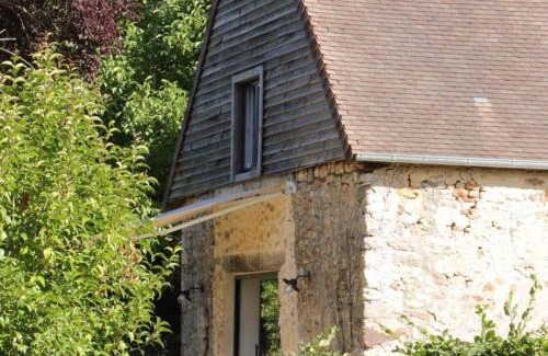 Colombiers House | Charmant duplex avec terrasse, animaux acceptés, WiFi inclus - FR-1-497-163