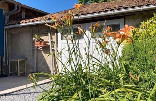 Buxieres-sous-les-Cotes House | Charmant gîte avec terrasse près du Lac de Madine, idéal pour 2 à 4 personnes - FR-1-585-90