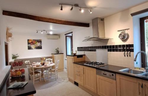 Lesignac-Durand House | Charmant gite en bord de lac