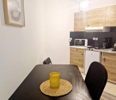 Silly-Gallieni Apartment | Charmant Studio au Cœur de Boulogne avec jardin