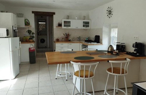 Plouegat-Guerand House | Charmante longère près des côtes Finistériennes