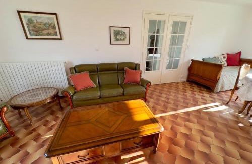 Saint-Etienne-de-Vicq House | Charmante maison de campagne proche Vichy